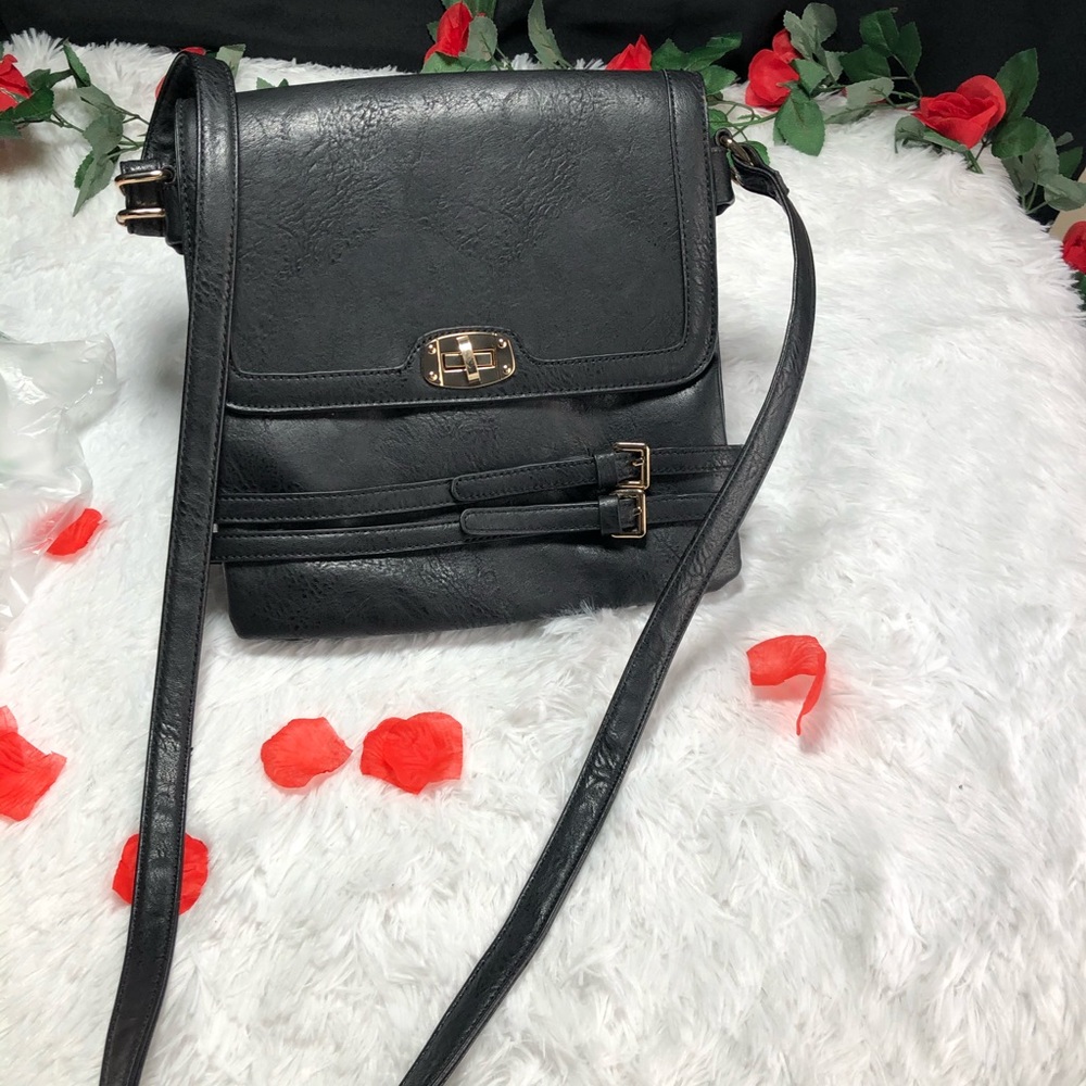 Crossbody bag